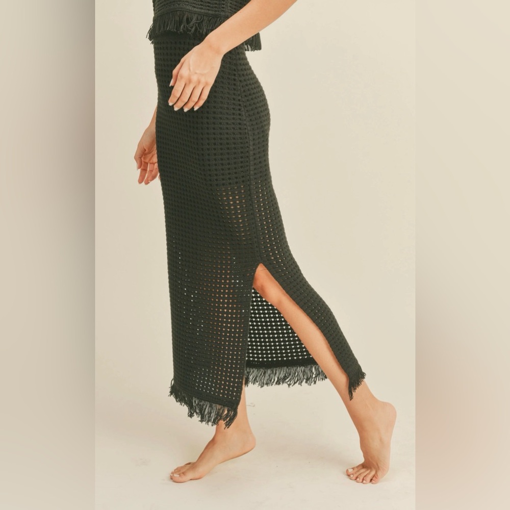 Emma & Posh Crochet Knit Skirt in Black Size XL